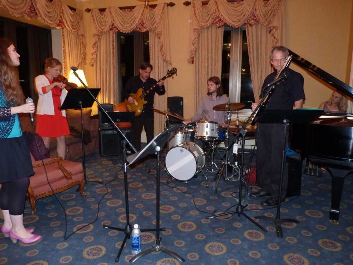 Die Kölner Jazzhausschule präsentiert sich im Columbia Club.